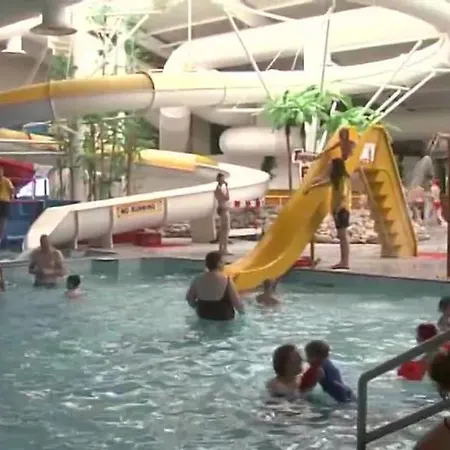 Deluxe Seaside Ground Floor With Private Entrance And Patio